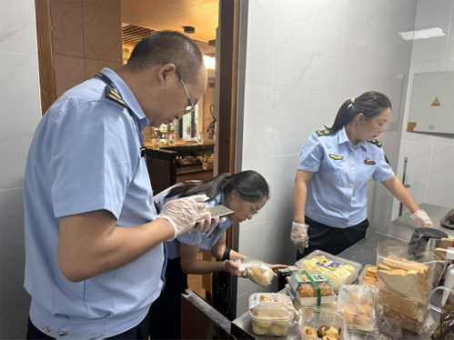 丹桂飄香迎雙節(jié)，食安守護(hù)正當(dāng)時(shí)——市場監(jiān)督管理局餐飲管理特刊