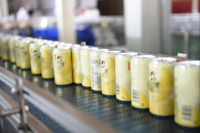 布局酒精飲料，可口可樂推酒精蘇打水新品，跨界戰(zhàn)略謀新變